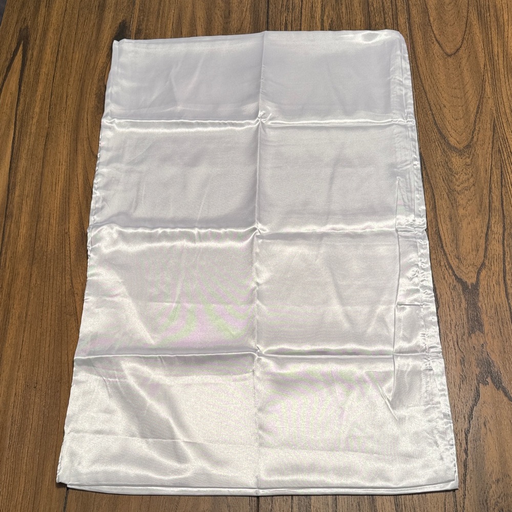 2 pack Queen Size White Satin‎ Pillowcase